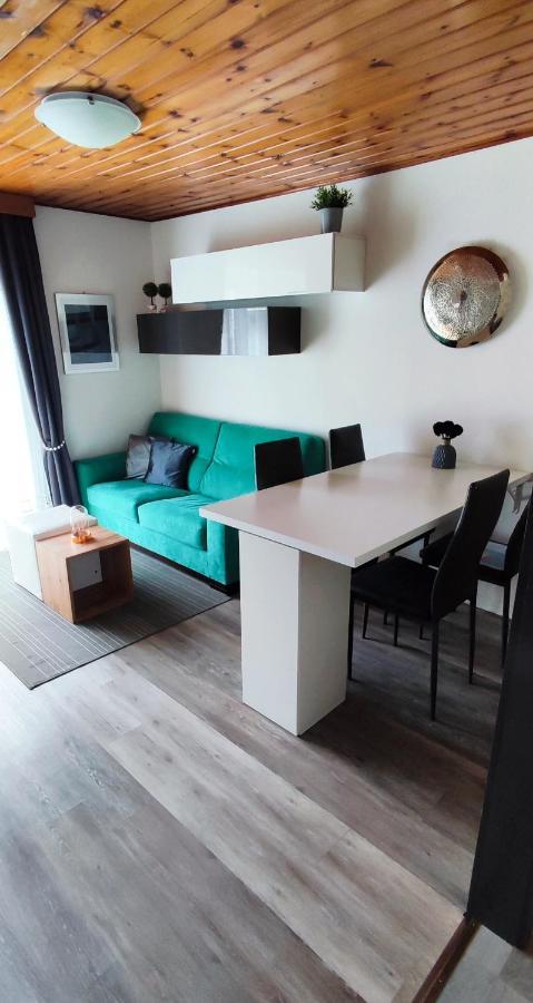Ferienwohnung Regina Del Bosco Della Vicina Cavalese Daiano Exterior foto